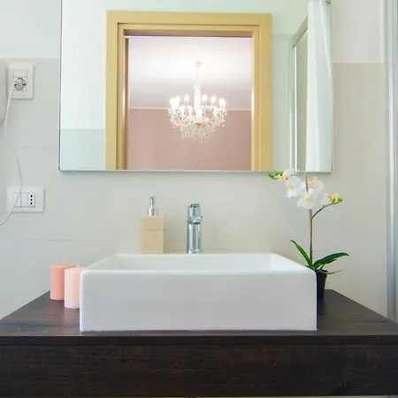 Arcobaleno 4* 卡利亚里